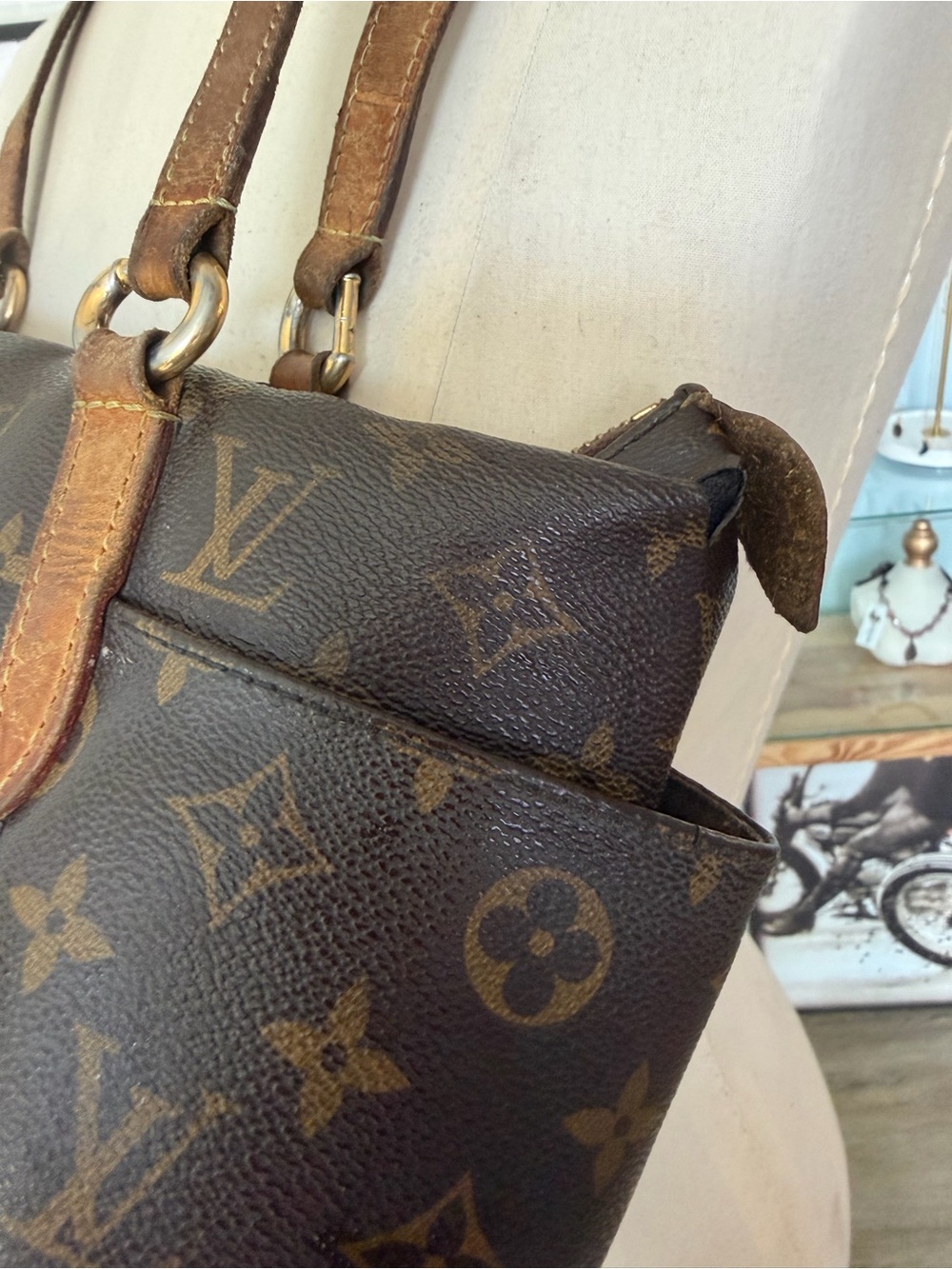 Louis Vuitton Monogram Canvas Shoulder Tote in Dark Brown and Tan - Picture 3 of 6
